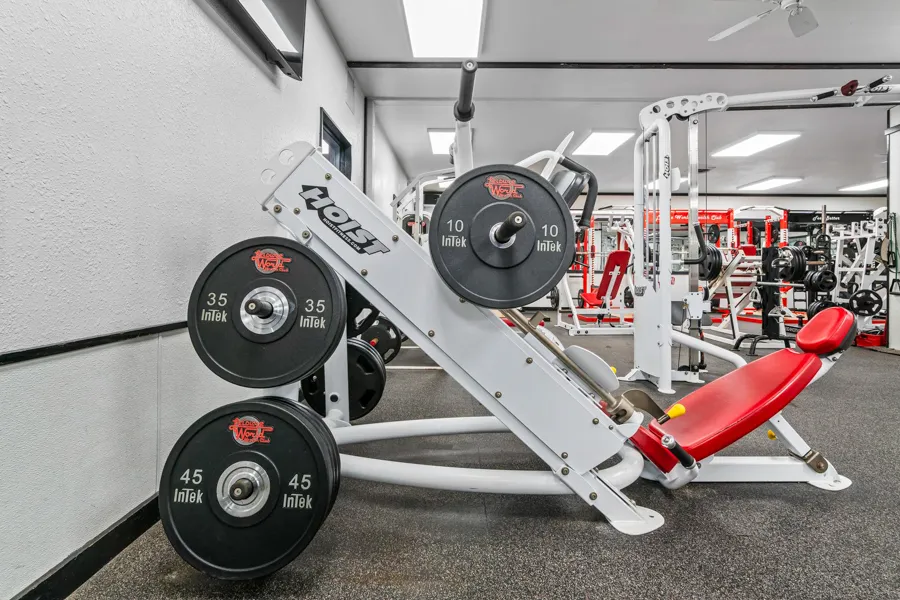 Leisure World Health Club in Collinsville IL - Gallery Image