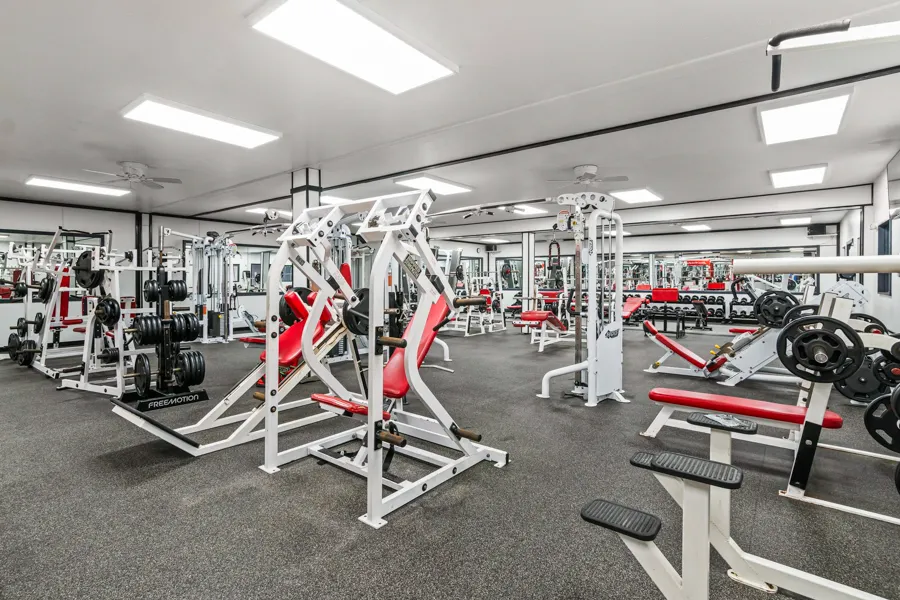 Leisure World Health Club in Collinsville IL - Gallery Image